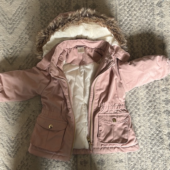 Bundle of girls clothes - Picture 2 of 5